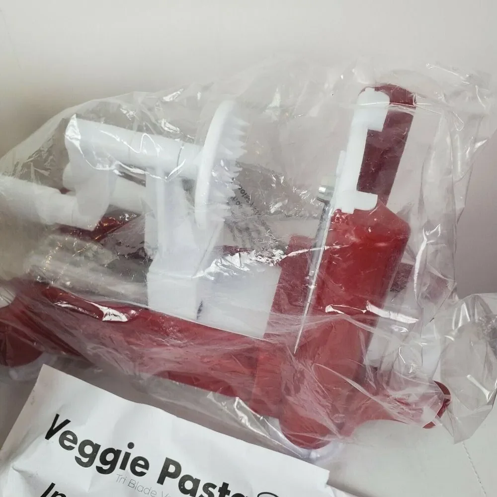 Veggie Pasta Deluxe Blade‎ Vegetable Slicer & Fruit Peeler